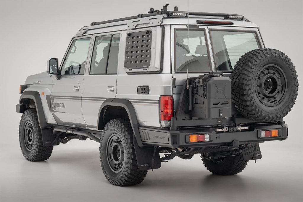 URNIETA Rear Bumper Kit For LC70 technical gallery image 14