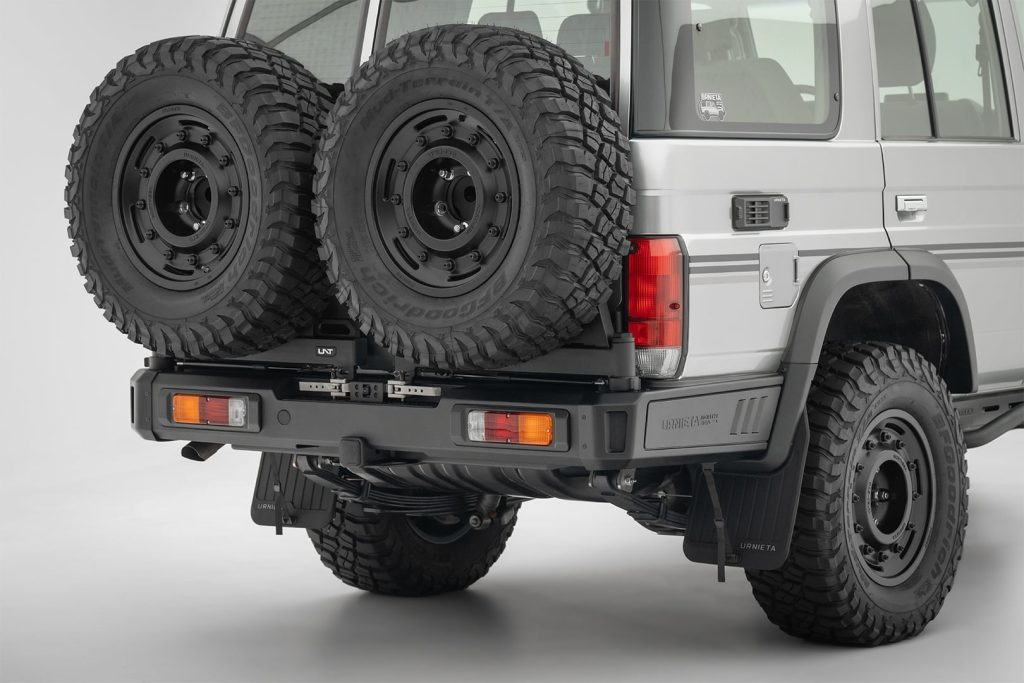 URNIETA Rear Bumper Kit For LC70 technical gallery image 7