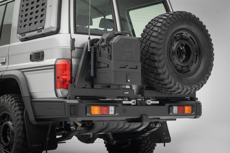 URNIETA Rear Bumper Kit for Toyota LC70 Series