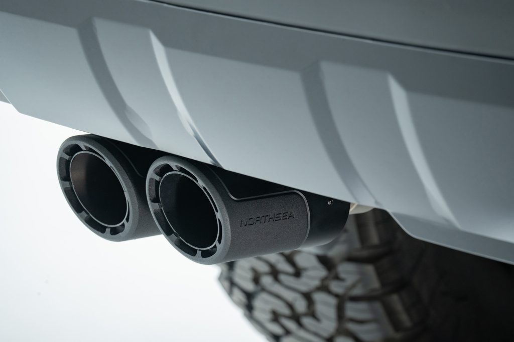 Controllable Exhaust System for Toyota LC250