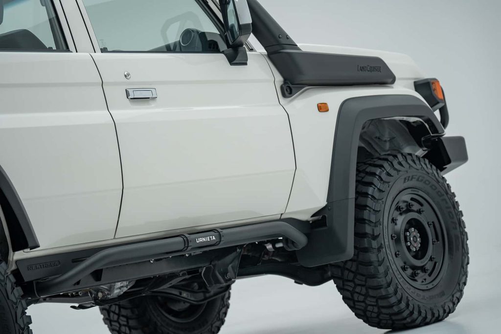Side Bar Kit for LC70