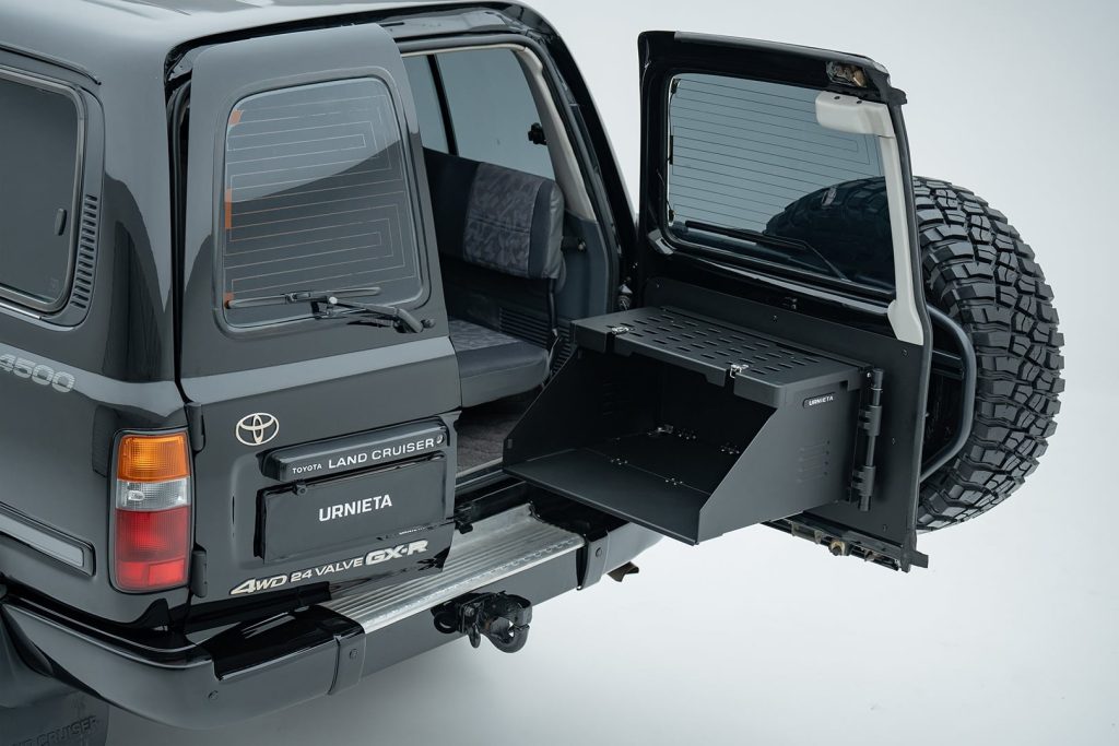 Tailgate Platform for LC80