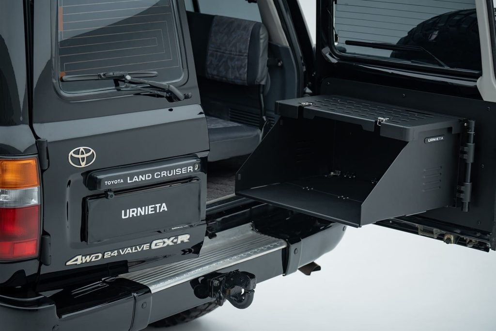 Tailgate Platform for LC80