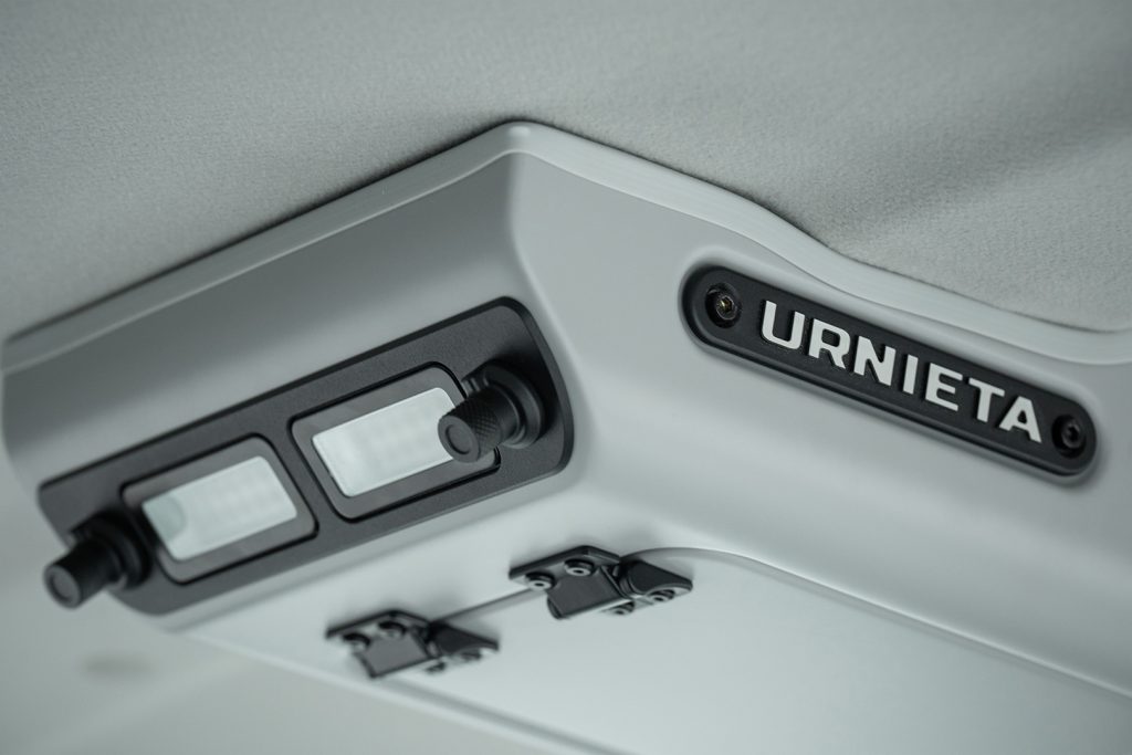 Roof Console for LC70